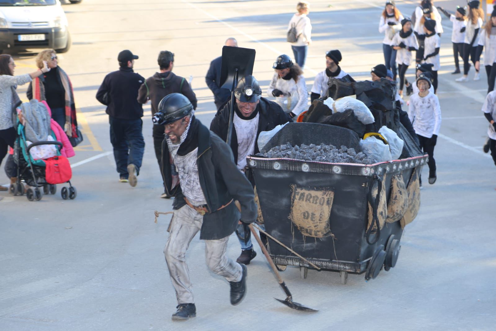 Recorrido de pasacalles para celebraci&oacute;n